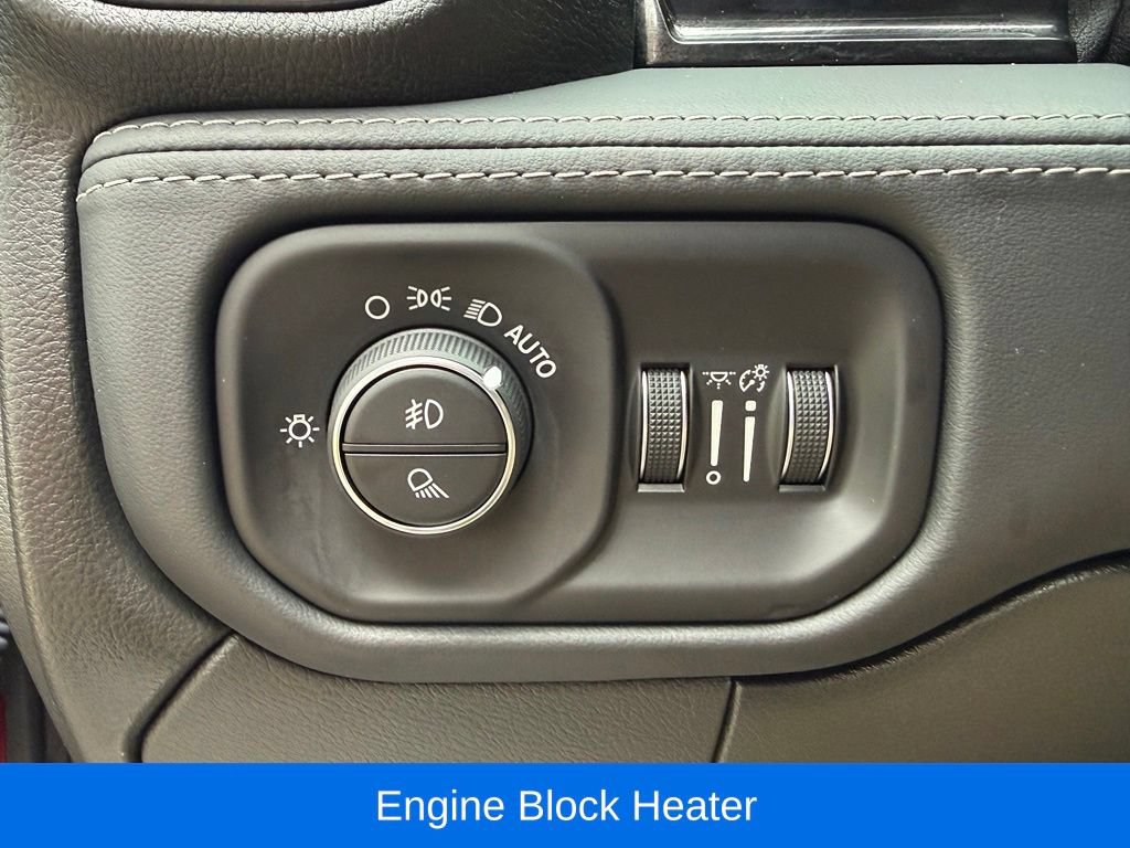 Used 2023 RAM 2500 Limited AWD/4WD image 32