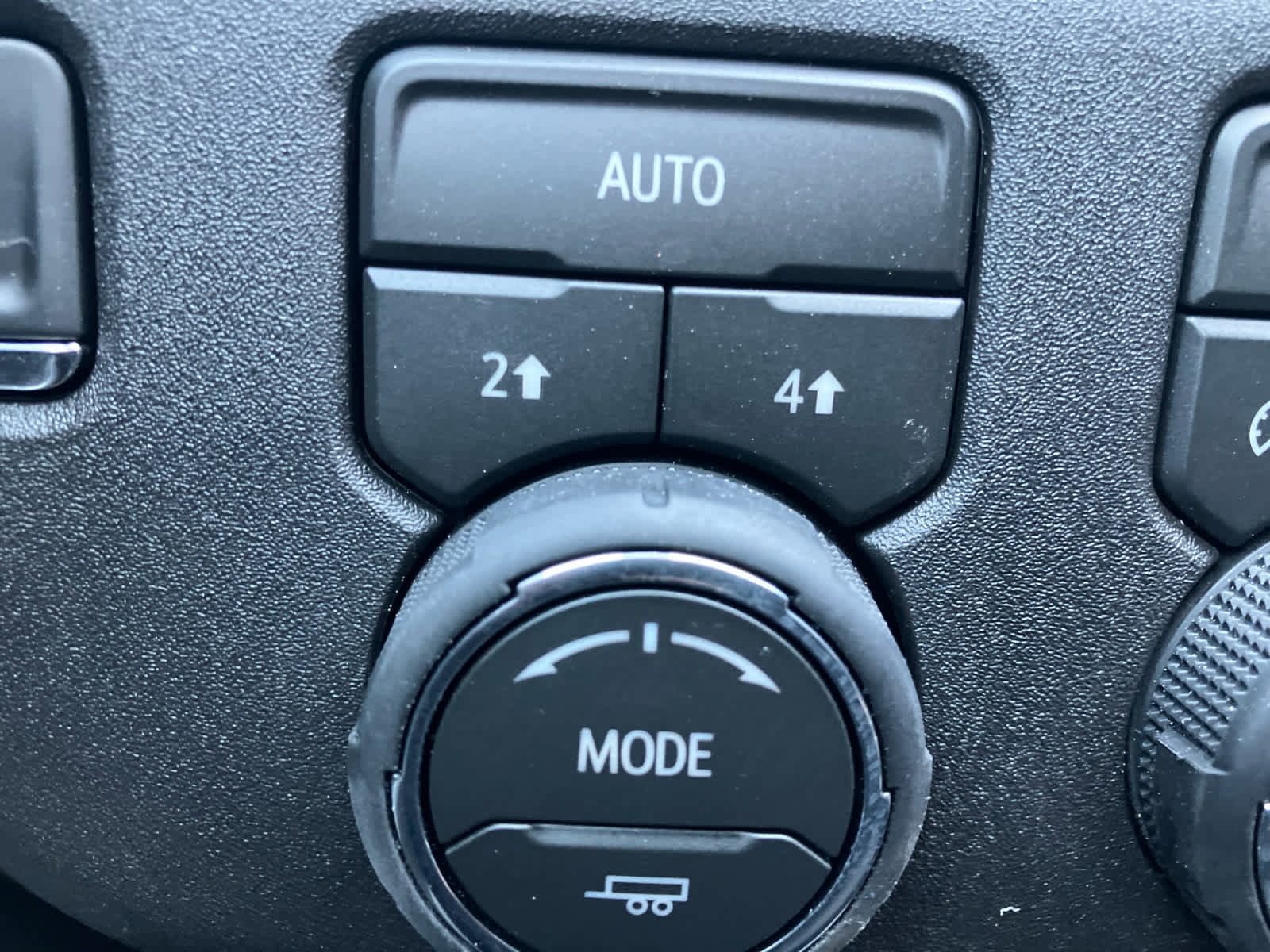 Used 2026 Chevrolet Silverado 1500 RST w/ RST Select Package AWD/4WD image 15