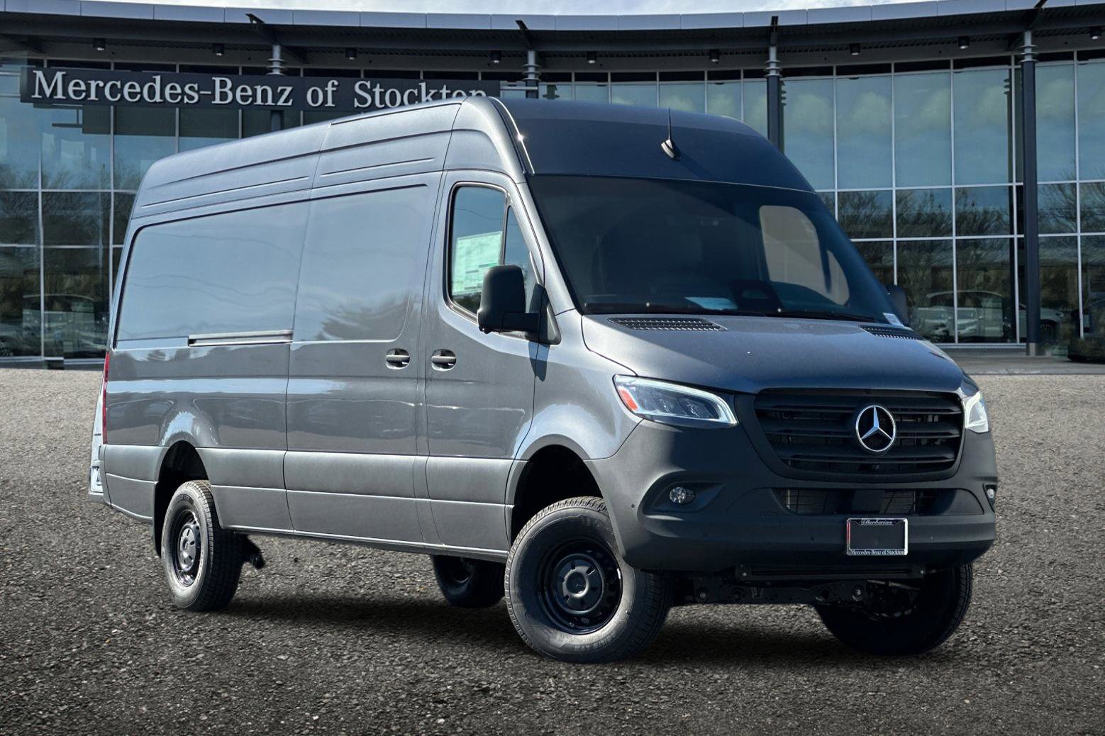 New 2025 Mercedes-Benz Sprinter 2500 image 2