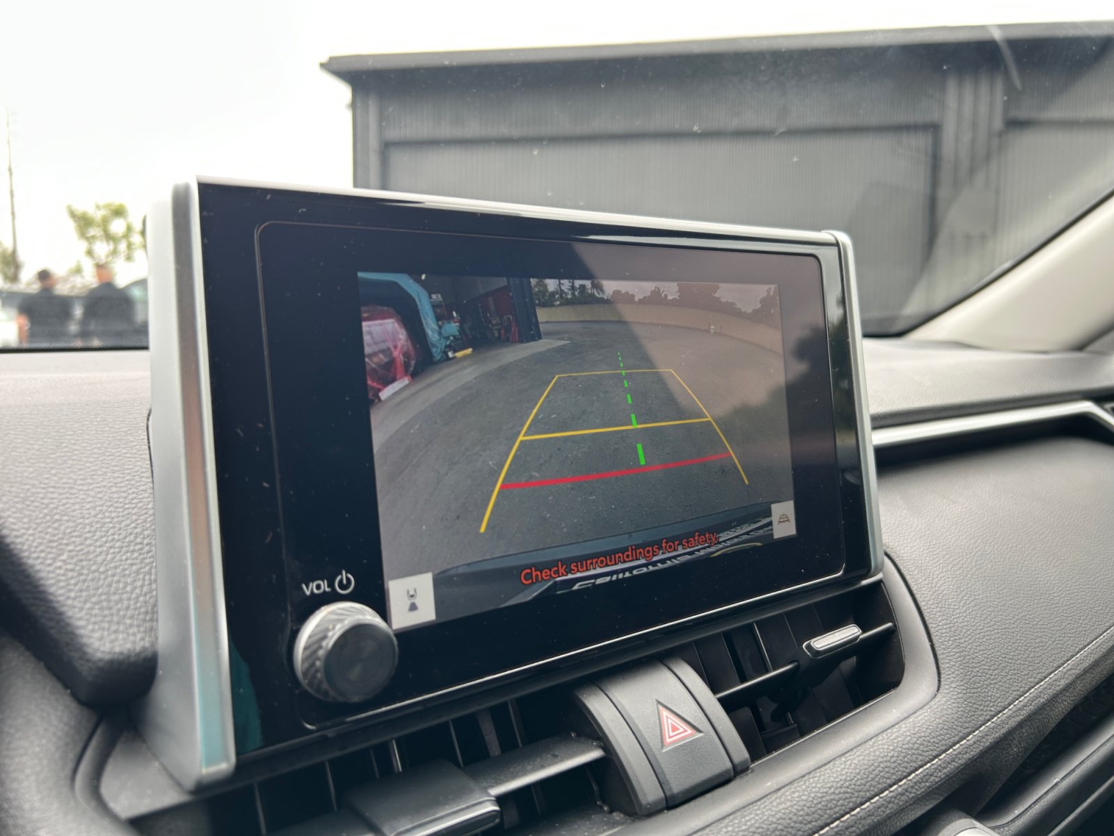 Used 2023 Toyota RAV4 LE FWD image 15