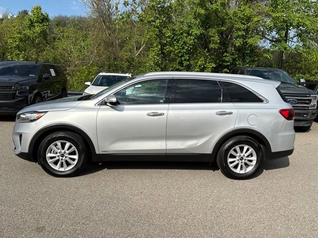Used 2020 Kia Sorento LX w/ LX I4 Convenience Package AWD/4WD image 2