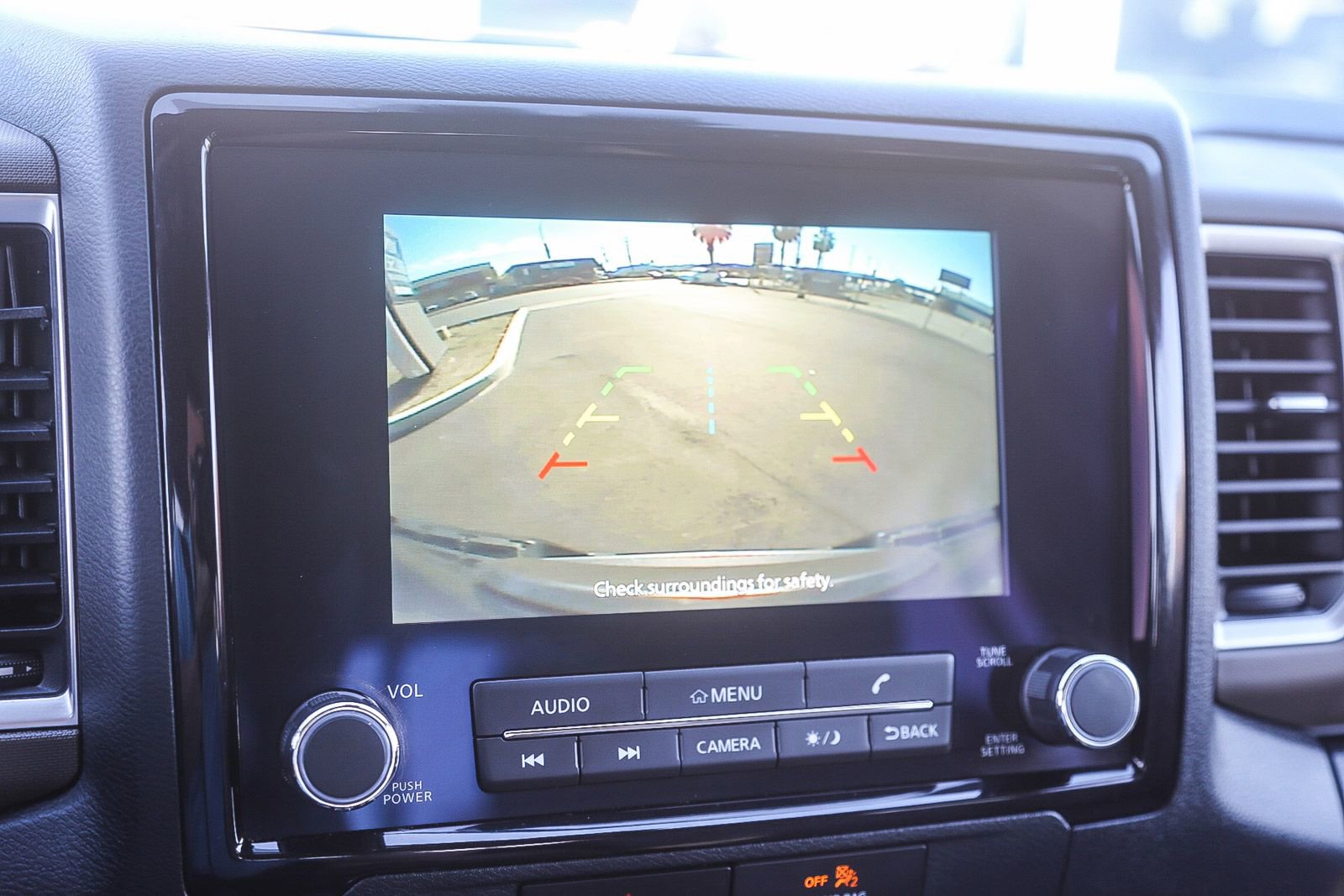 Used 2022 Nissan Frontier SV w/ Technology Package image 25