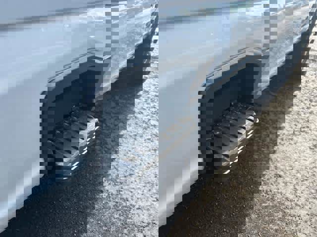 New 2025 Ford F250 XLT w/ 360-Degree Camera Package image 13