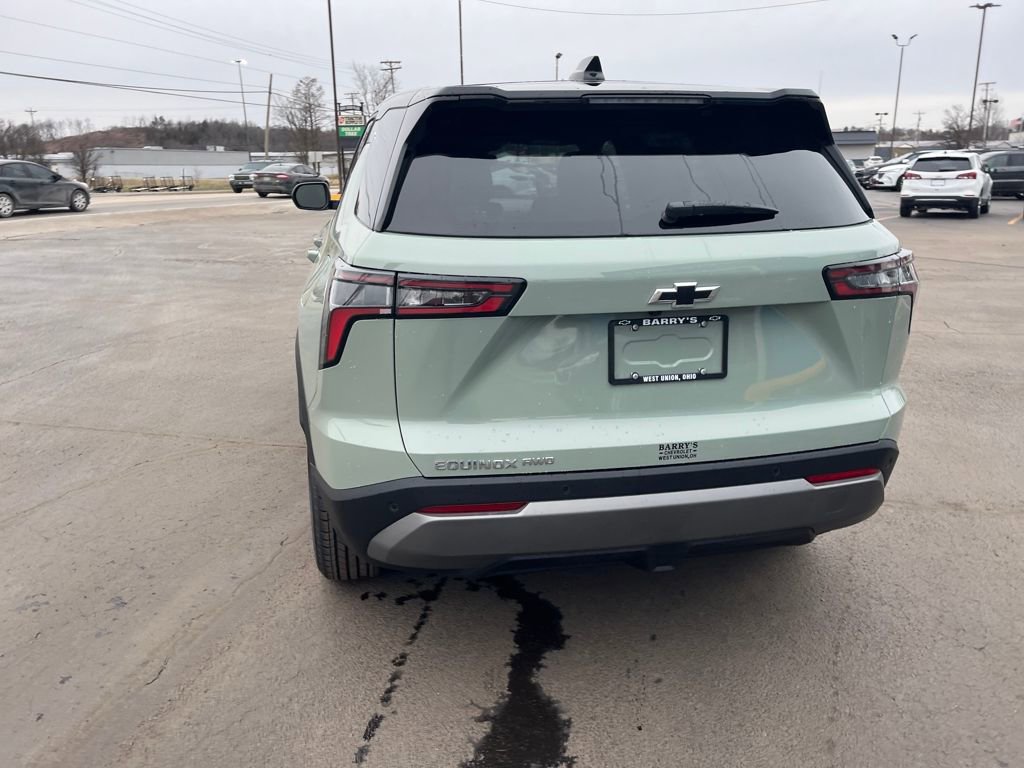 New 2026 Chevrolet Equinox LT image 4
