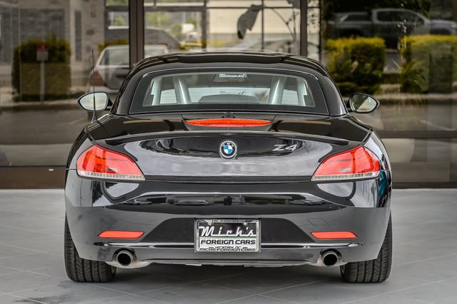 Used 2011 BMW Z4 sDrive35i RWD image 13
