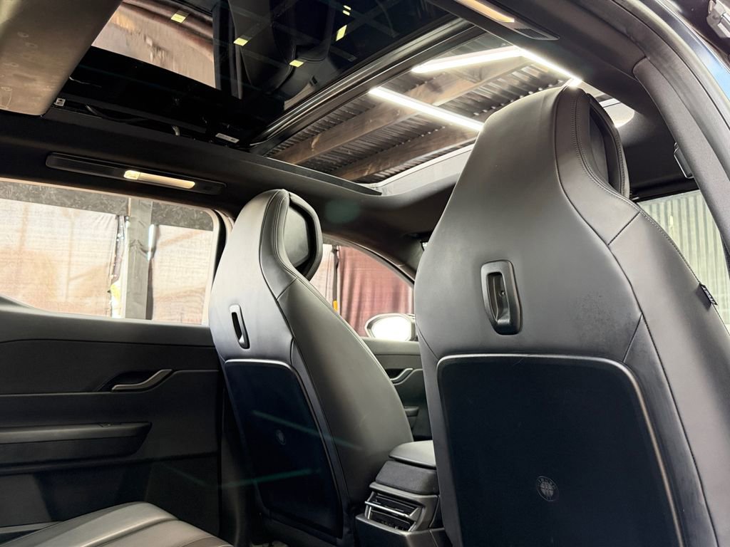 Used 2023 Fisker Ocean One image 15