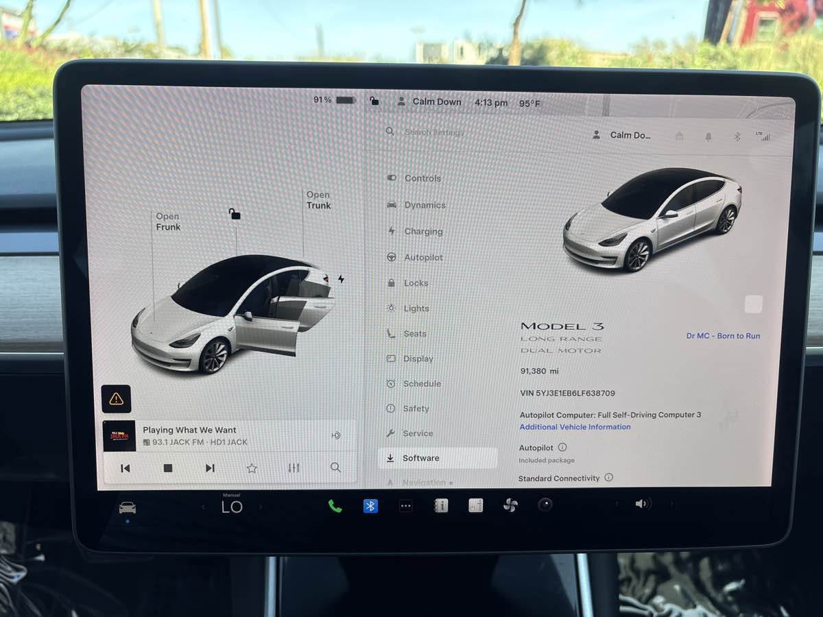 Used 2020 Tesla Model 3 Long Range image 24