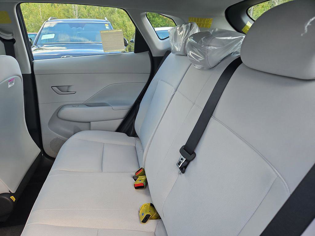New 2026 Hyundai Kona SE image 16