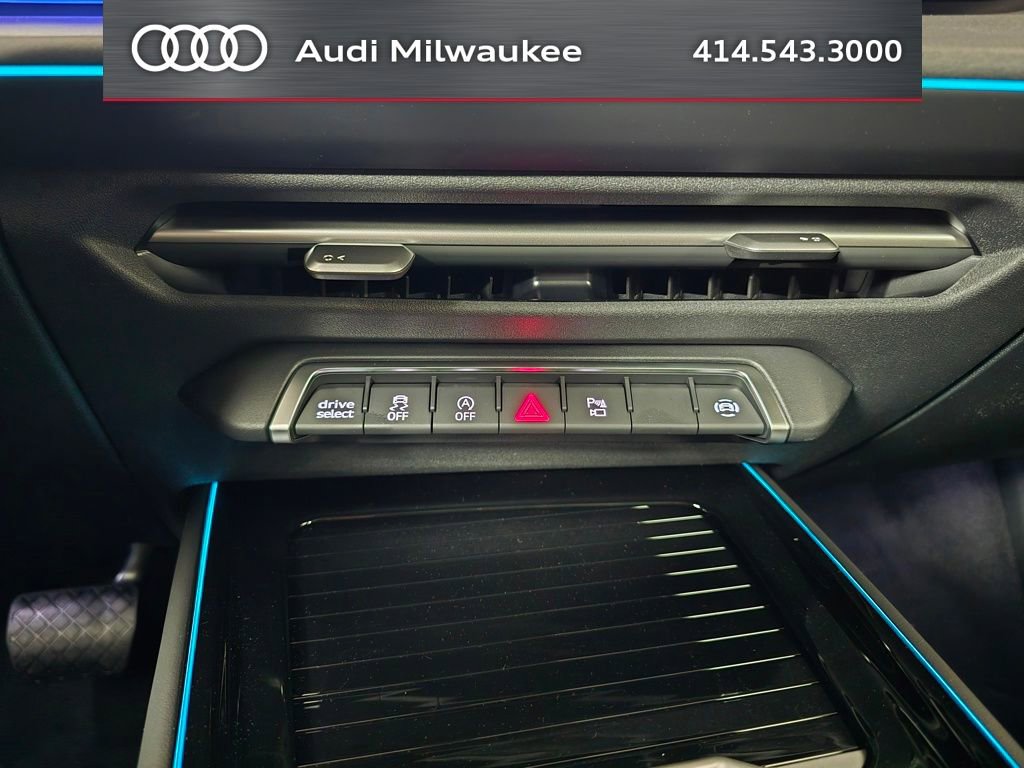 New 2026 Audi Q3 quattro 2.0T AWD/4WD image 27