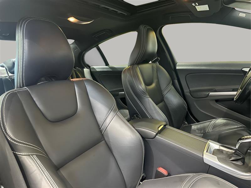Used 2015 Volvo S60 T6 Platinum FWD image 21