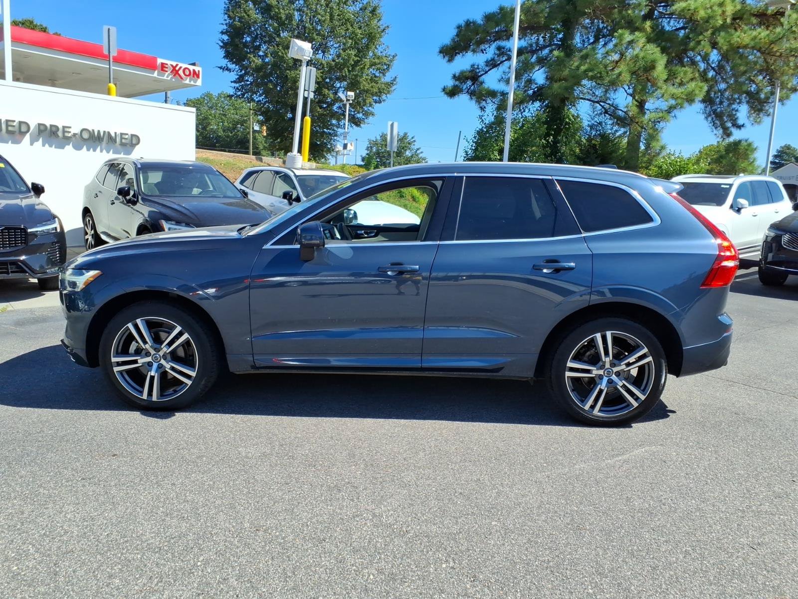 Used 2020 Volvo XC60 T5 Momentum FWD image 22