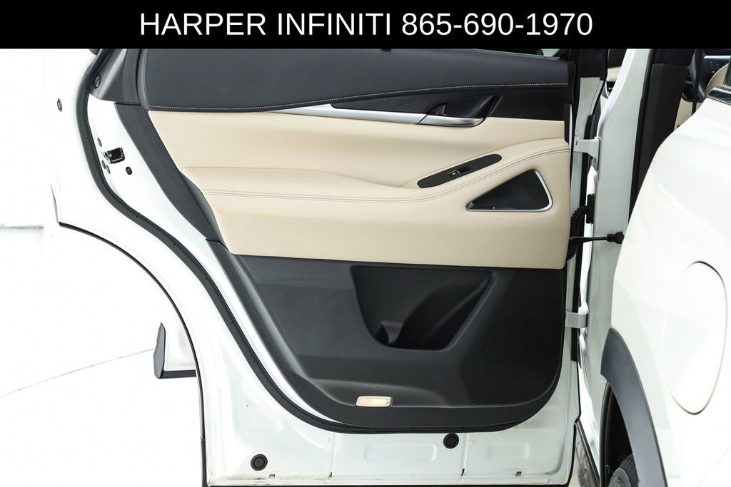 Used 2023 INFINITI QX60 Sensory w/ Cargo Package AWD/4WD image 57