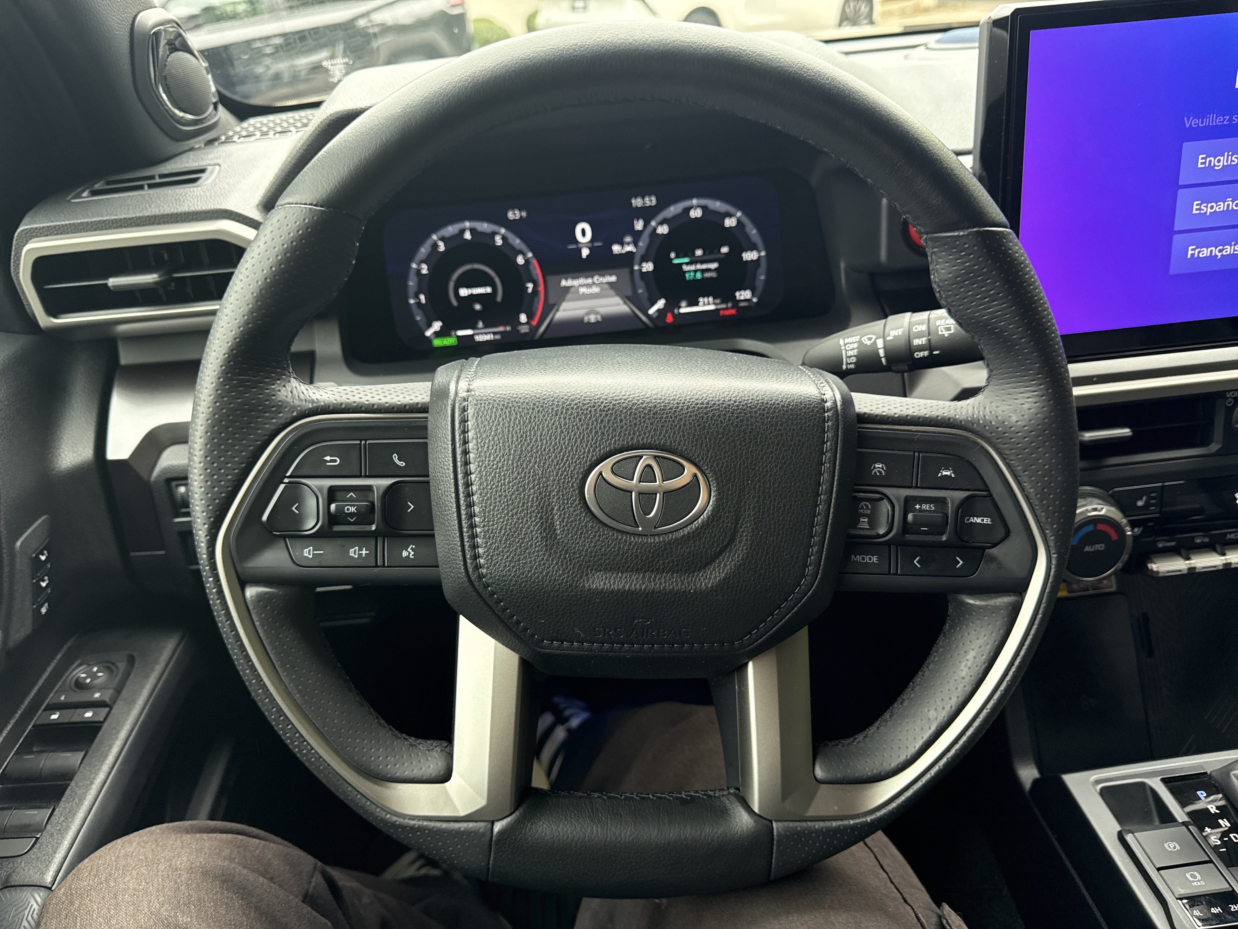 Used 2025 Toyota 4Runner TRD Off-Road Premium AWD/4WD image 18