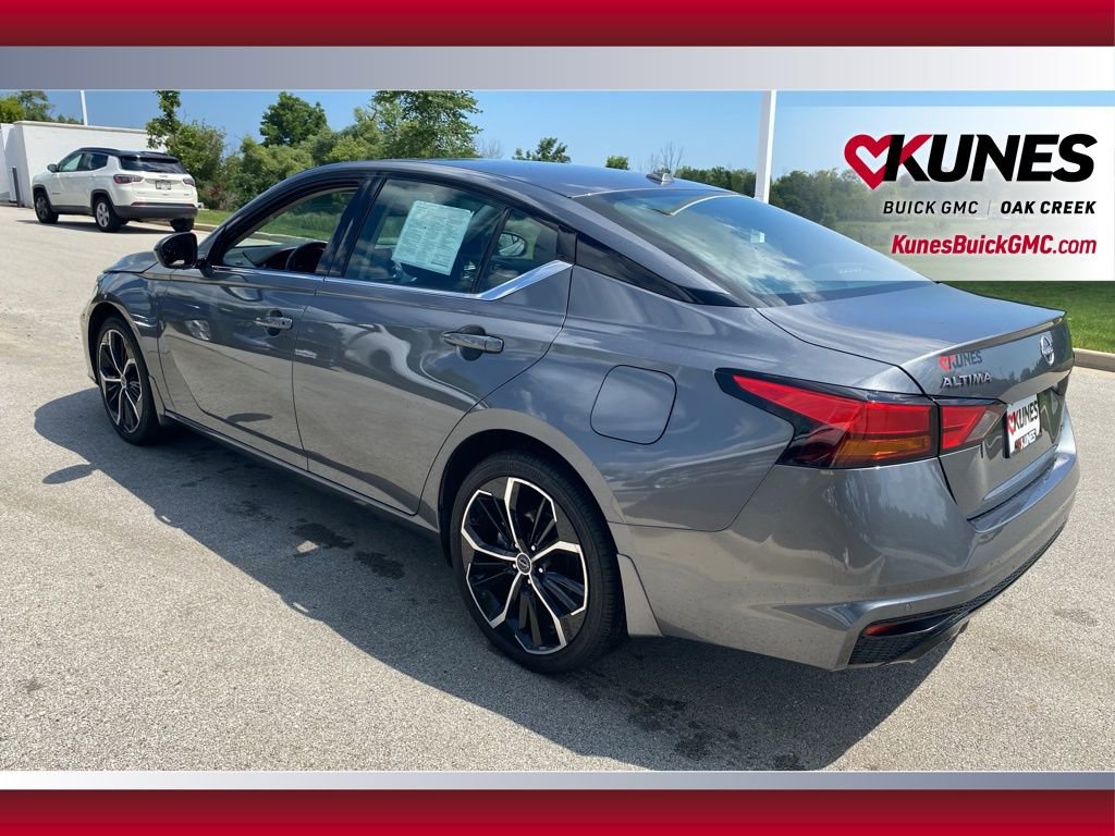 Used 2024 Nissan Altima 2.5 SR image 6