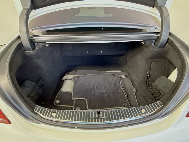 Used 2020 Mercedes-Benz S 560 Sedan image 28