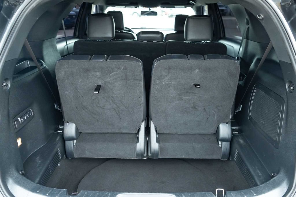 Used 2018 Ford Explorer Limited FWD image 8