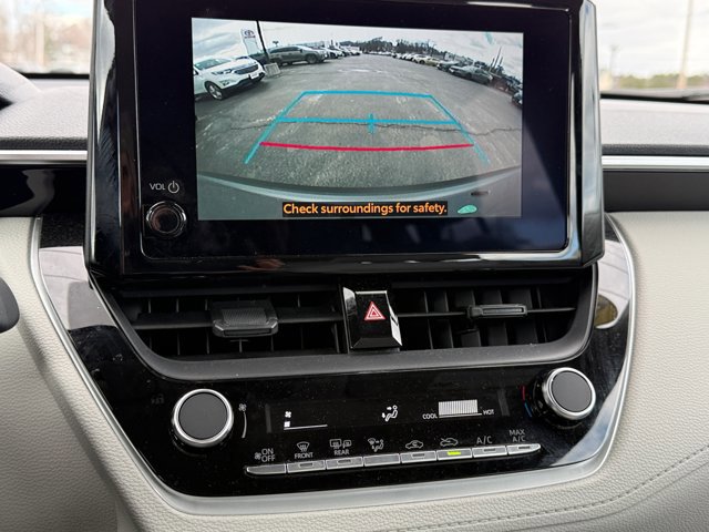 Used 2024 Toyota Corolla Cross L image 23