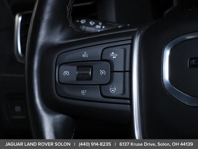 Used 2023 GMC Yukon XL Denali Ultimate AWD/4WD image 23