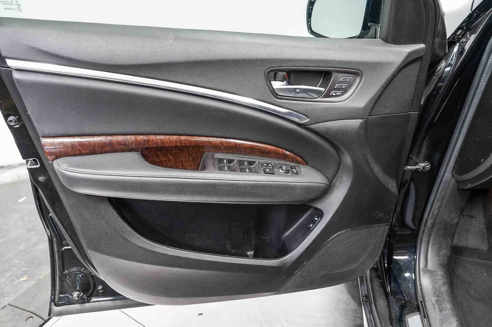 Used 2019 Acura MDX FWD image 22