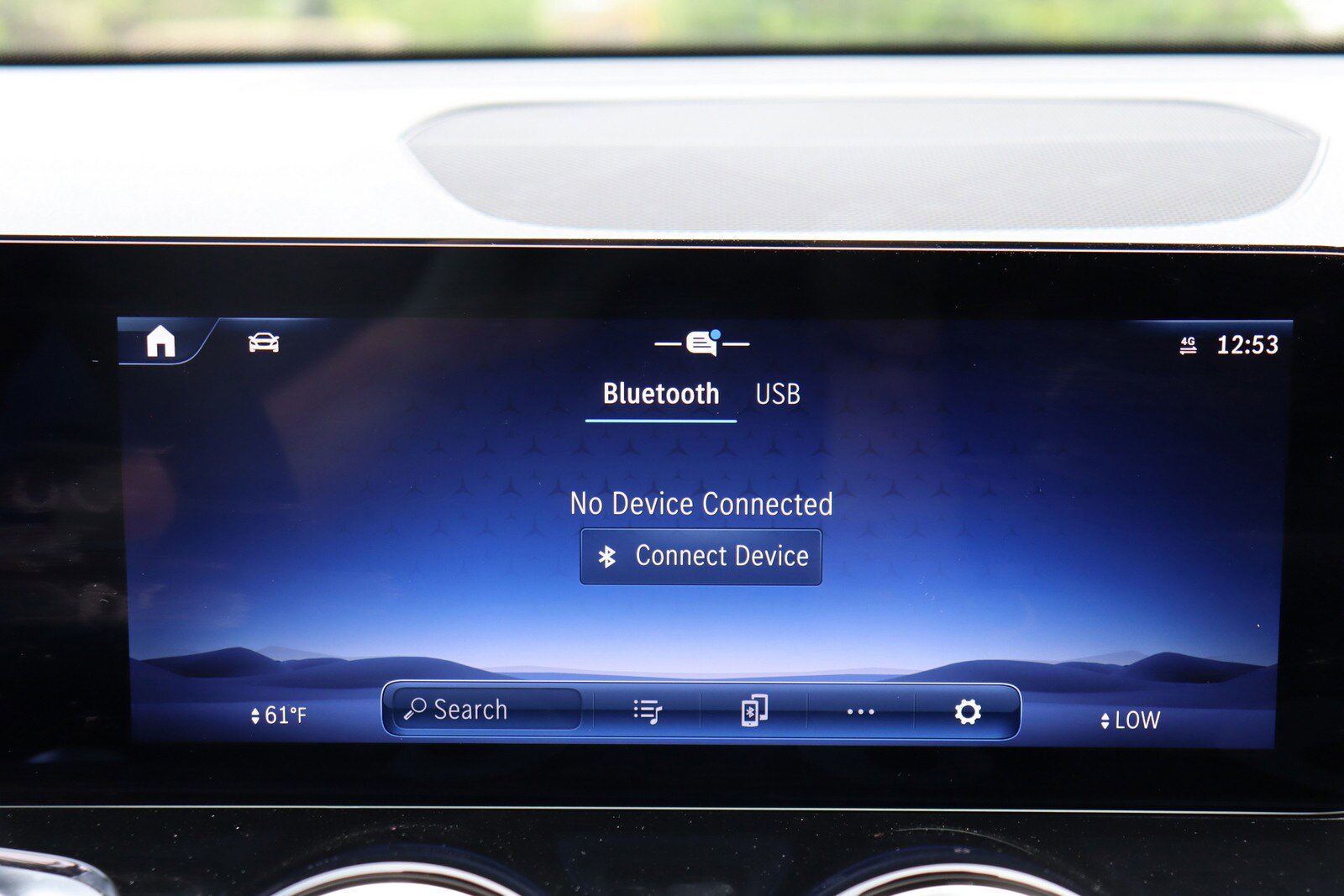 Used 2024 Mercedes-Benz GLB 250 w/ Driver Assistance Package image 38