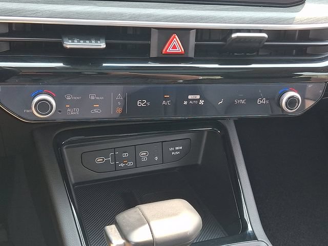 Used 2025 Kia K5 EX FWD image 16