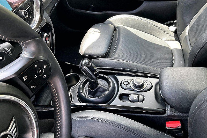 Used 2023 MINI Cooper Clubman S FWD image 11