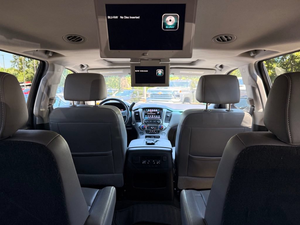 Used 2017 Chevrolet Suburban LT w/ LT Signature Package AWD/4WD image 19
