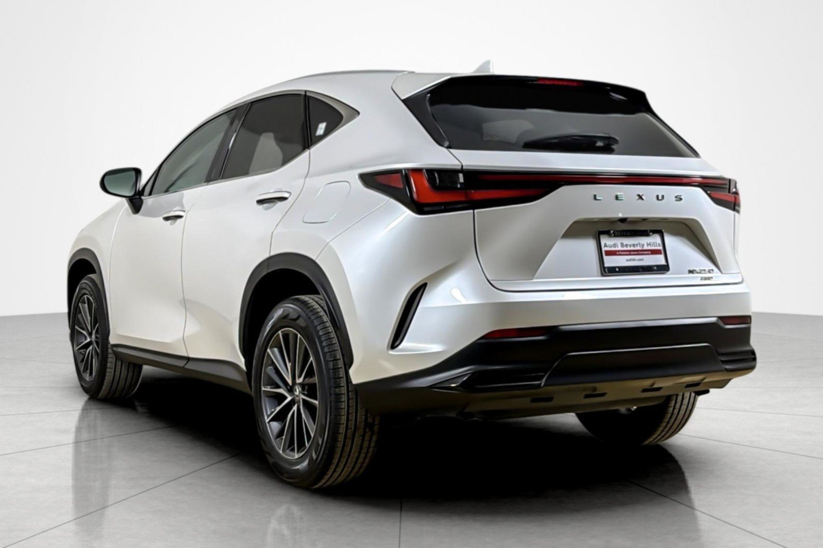 Used 2022 Lexus NX 250 AWD w/ Cold Area Package image 3
