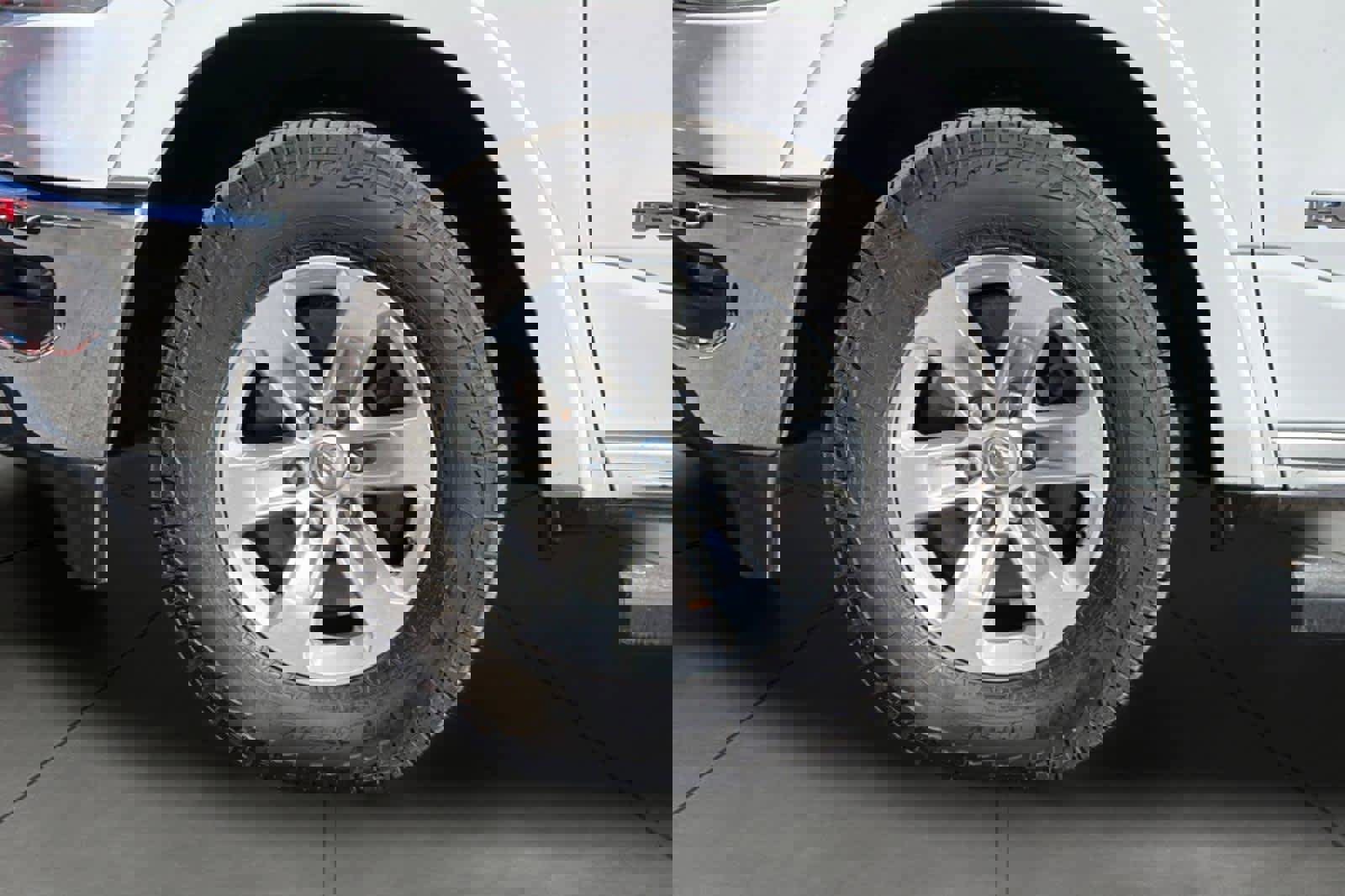 Used 2021 RAM 1500 Laramie image 11