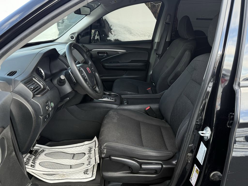 Used 2022 Honda Ridgeline Sport image 11