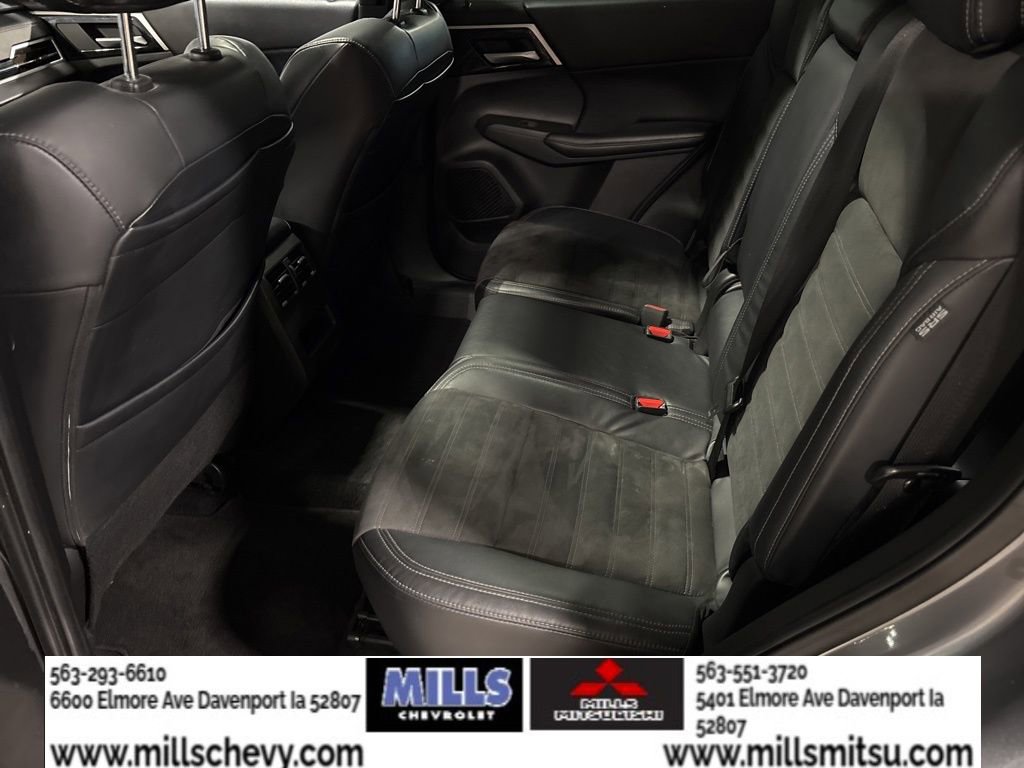 Used 2022 Mitsubishi Outlander SE AWD/4WD image 12