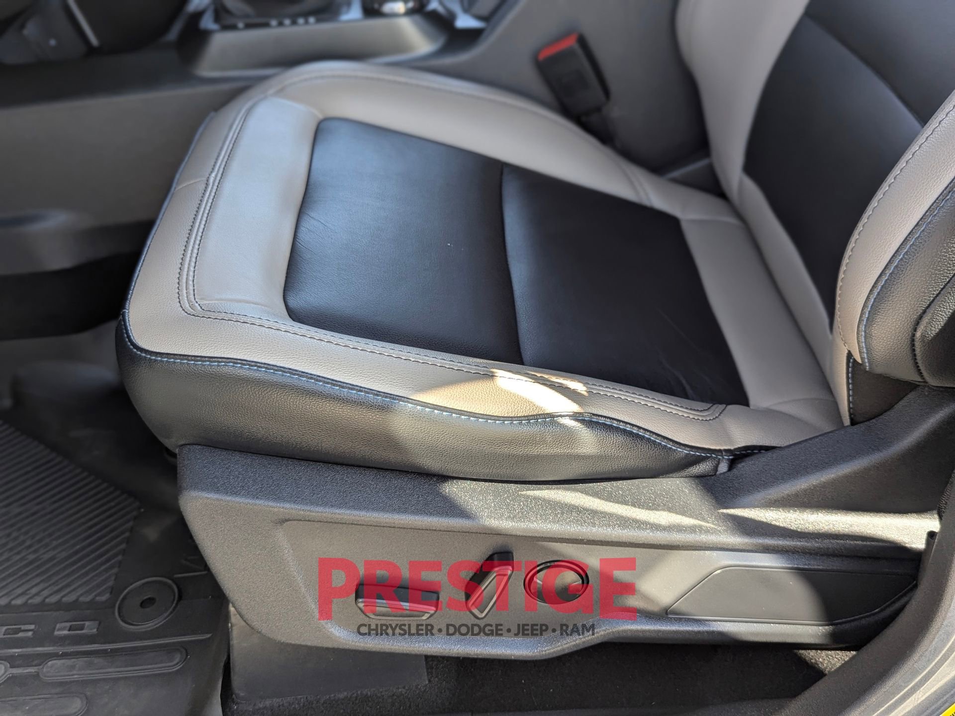 Used 2024 Ford Bronco Wildtrak AWD/4WD image 27