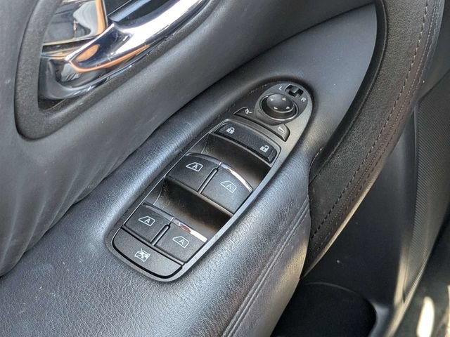 Used 2022 Nissan Armada SV w/ SV Appearance Package RWD image 23