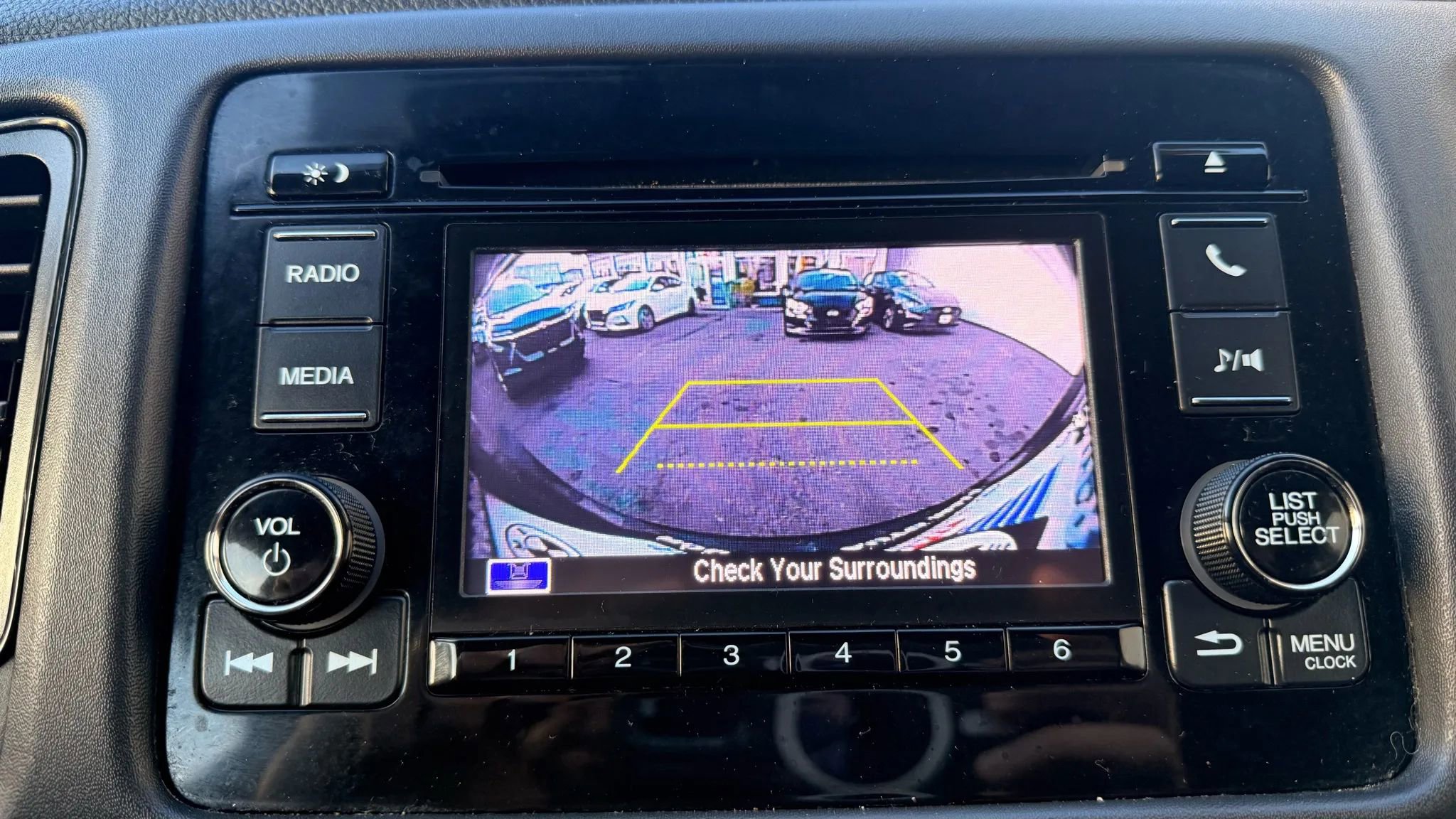 Used 2022 Honda HR-V LX image 23