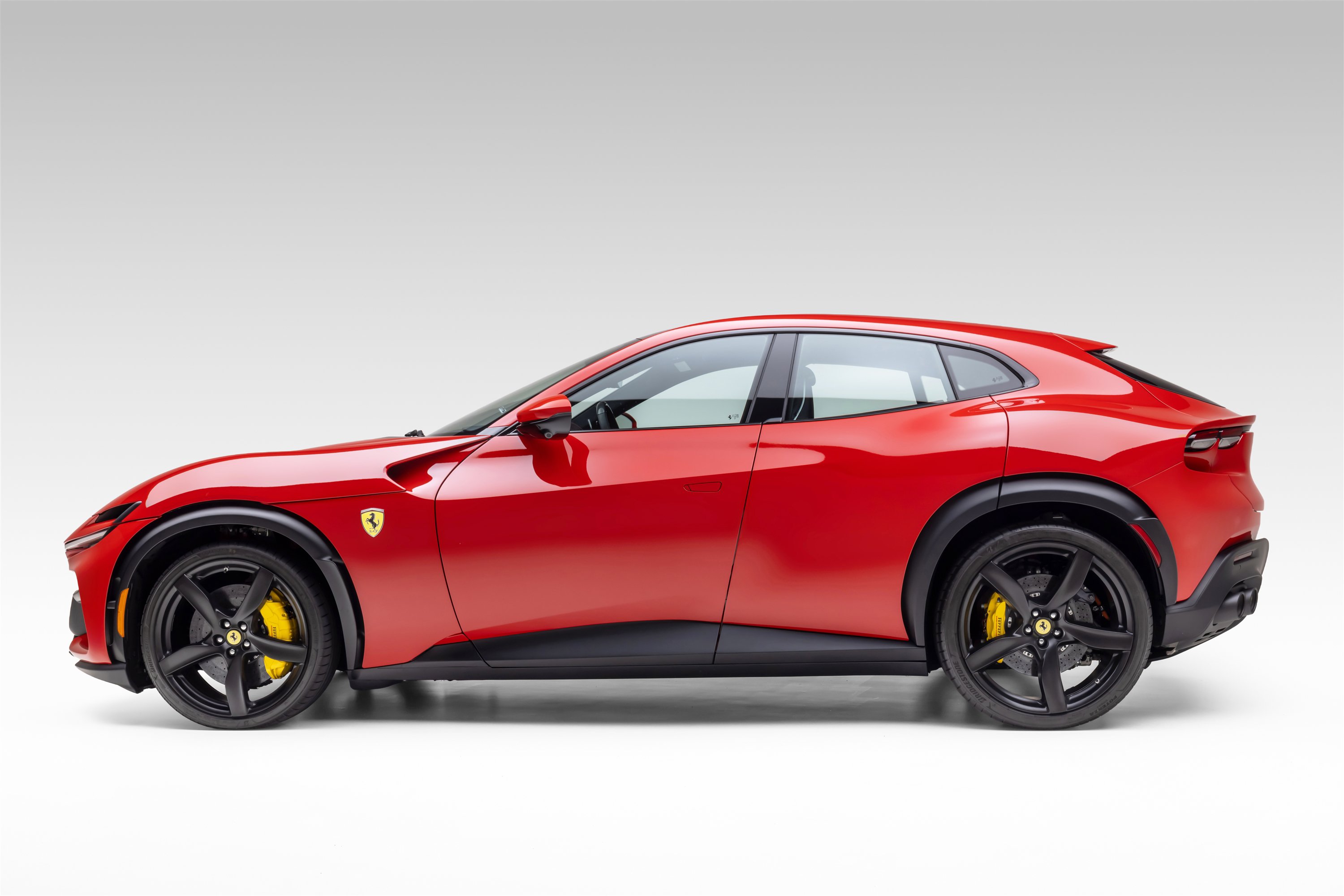 Certified 2026 Ferrari Purosangue AWD/4WD image 3