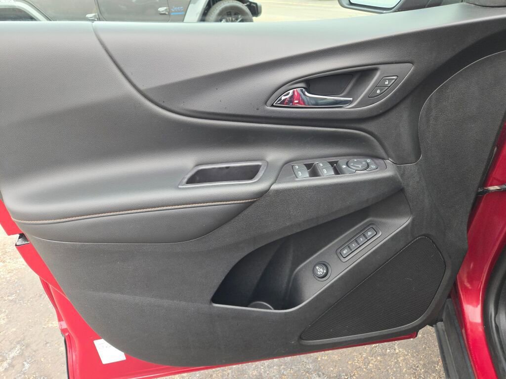 Used 2019 Chevrolet Equinox Premier image 20