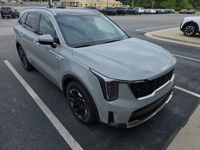Certified 2026 Kia Sorento S w/ S Panoramic Sunroof Package FWD image 1