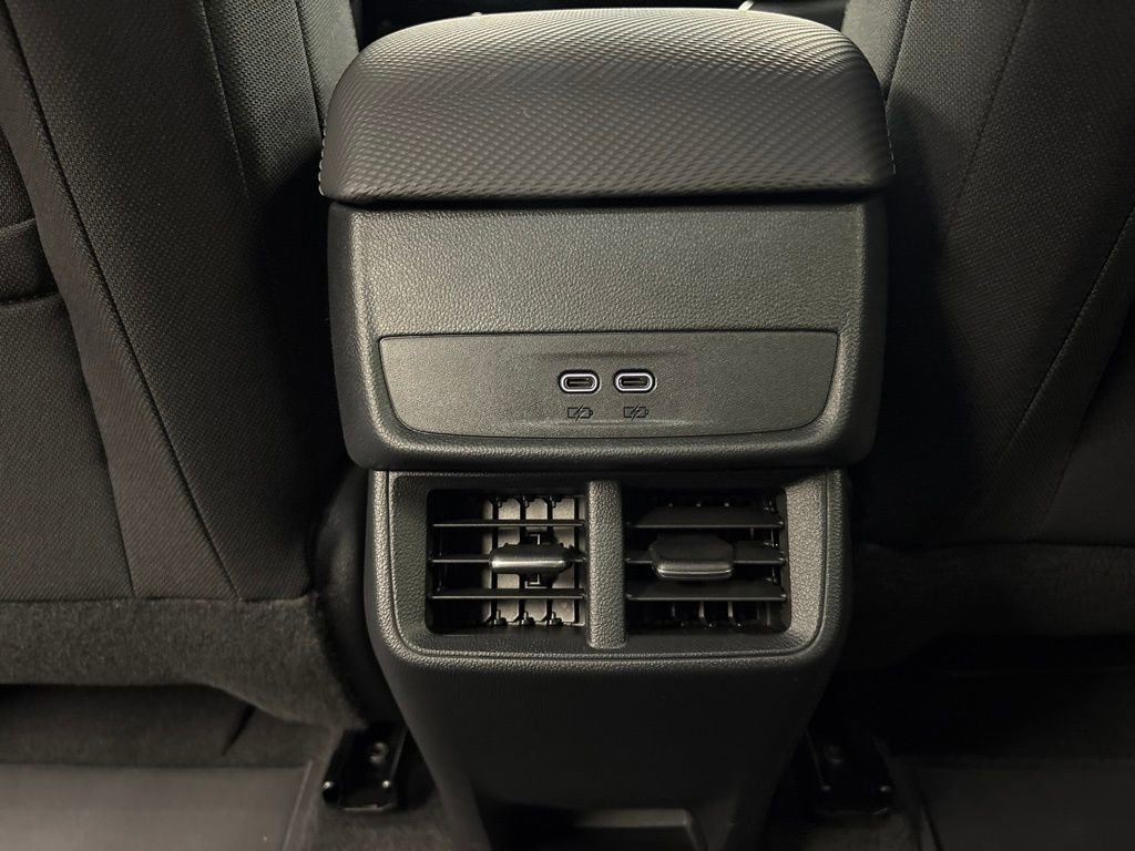 New 2026 Chevrolet Equinox LT FWD image 20