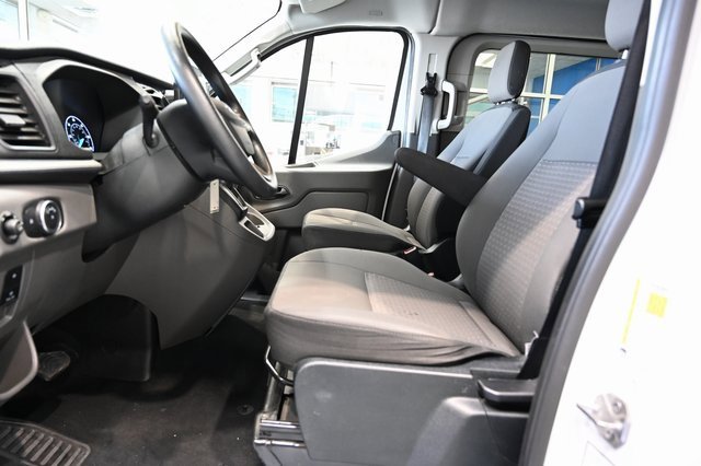 Used 2023 Ford Transit 350 XLT image 12