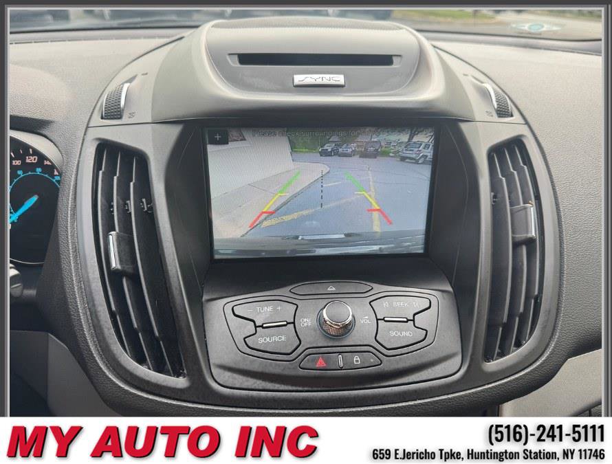 Used 2016 Ford Escape SE w/ SE Chrome Package AWD/4WD image 17