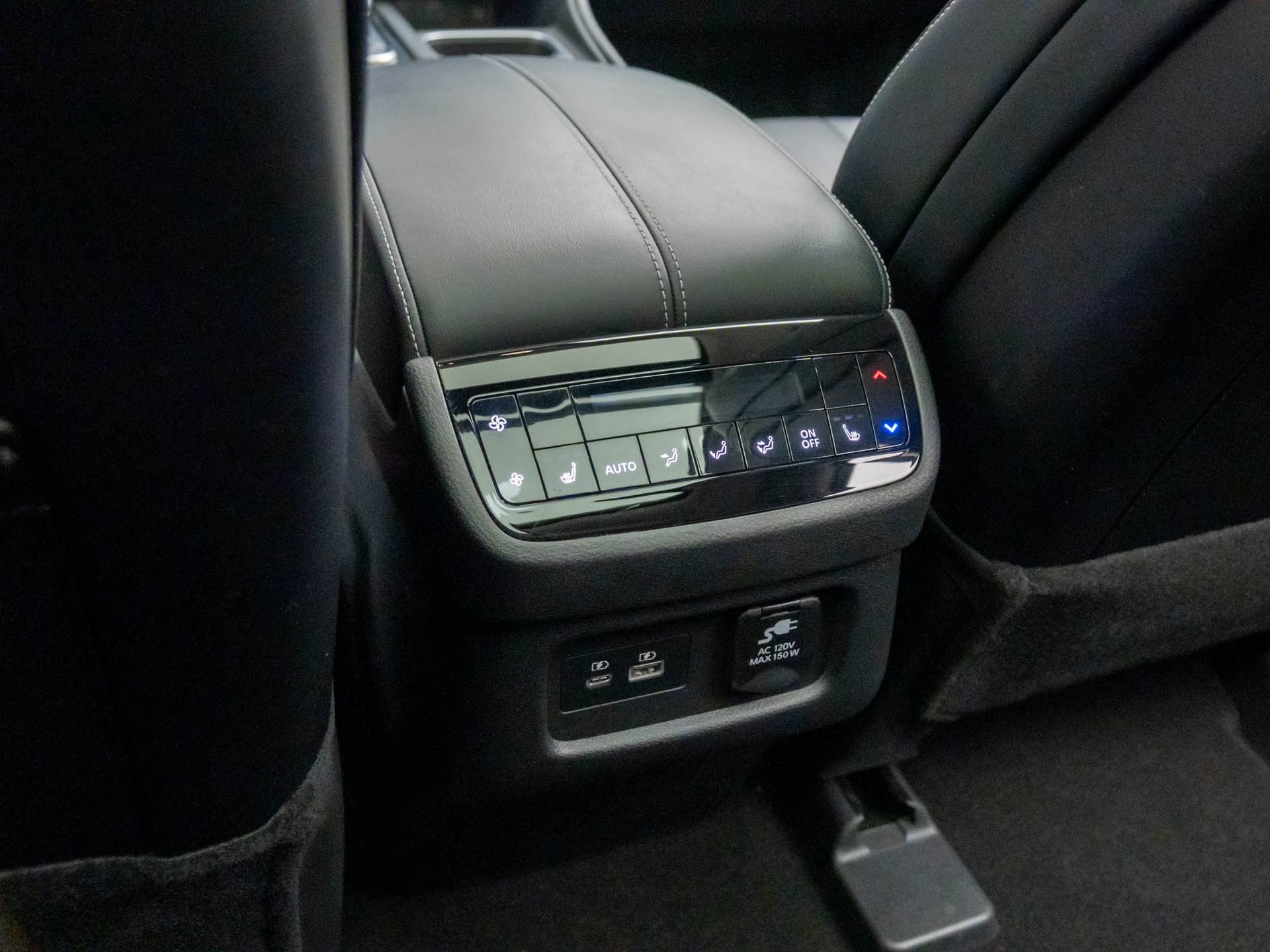 Used 2023 INFINITI QX60 Sensory w/ Cargo Package AWD/4WD image 21