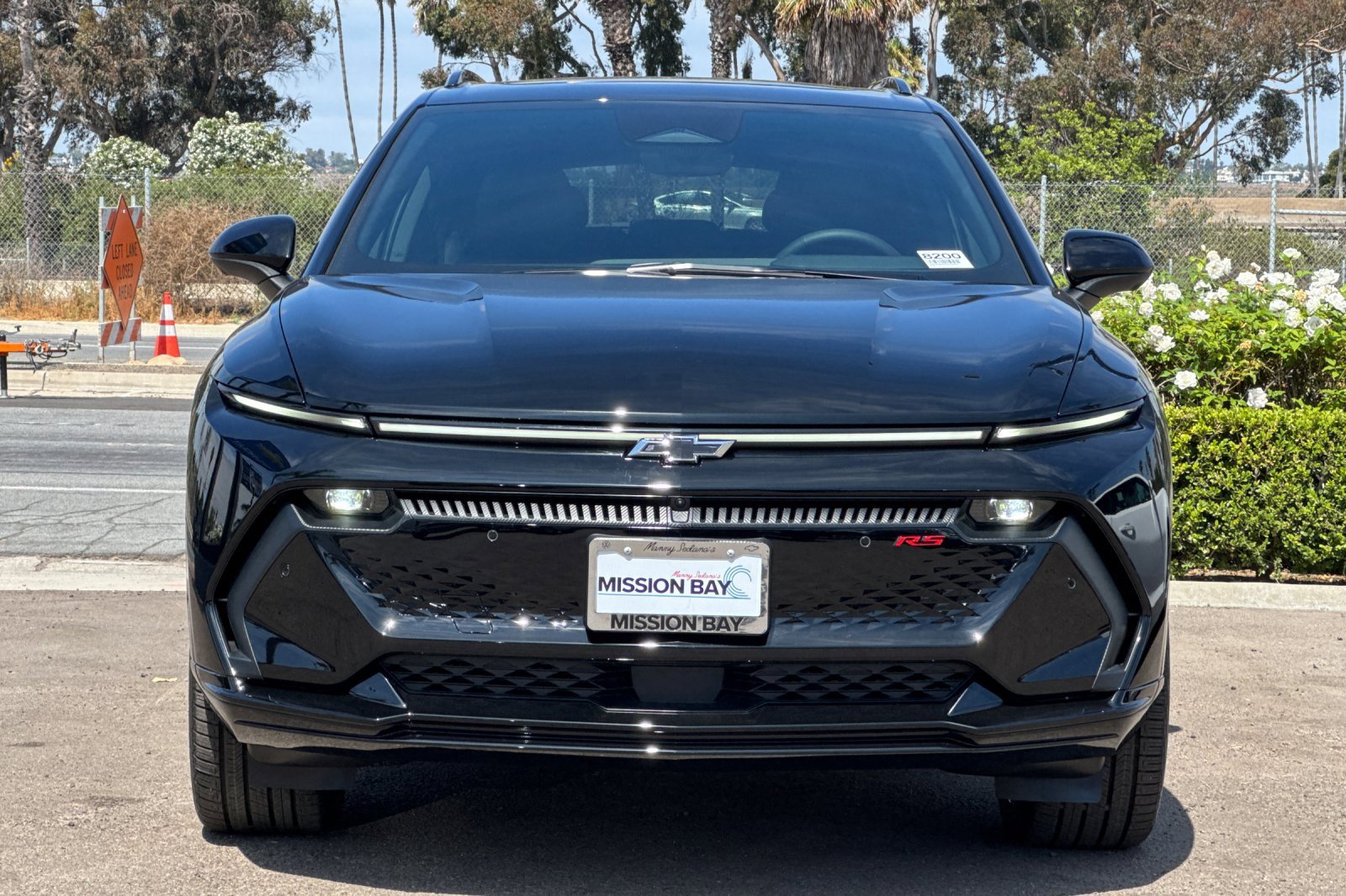 New 2025 Chevrolet Equinox EV RS image 9