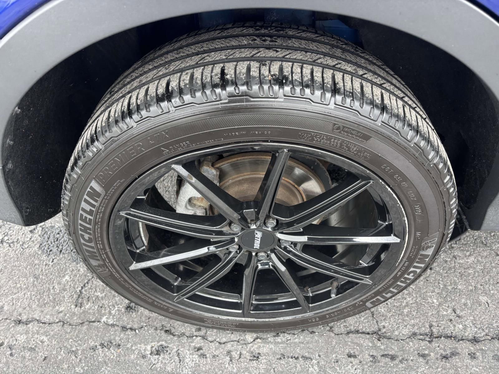 Used 2013 Ford Escape Titanium w/ Parking Technology Pkg image 12