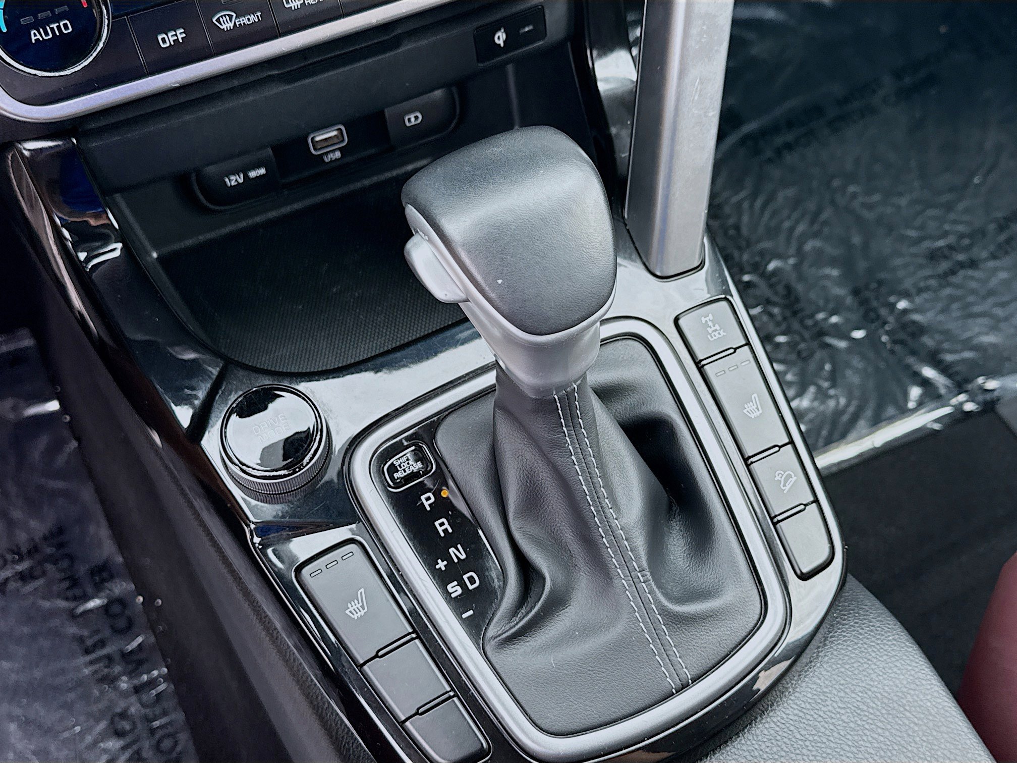 Used 2023 Kia Seltos SX image 16