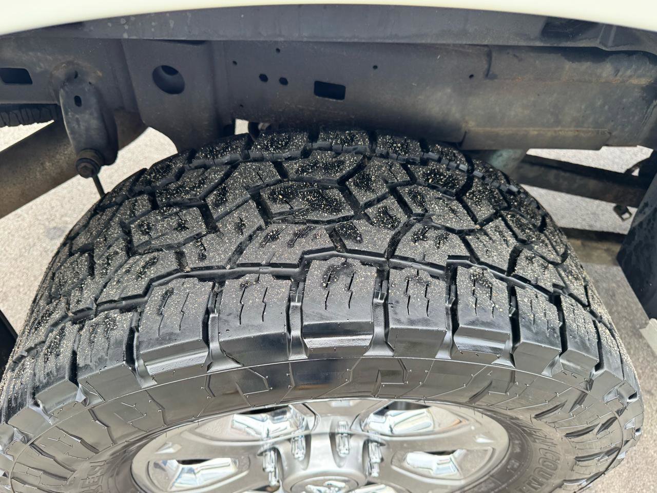 Used 2018 RAM 2500 Laramie w/ Sport Appearance Group image 22