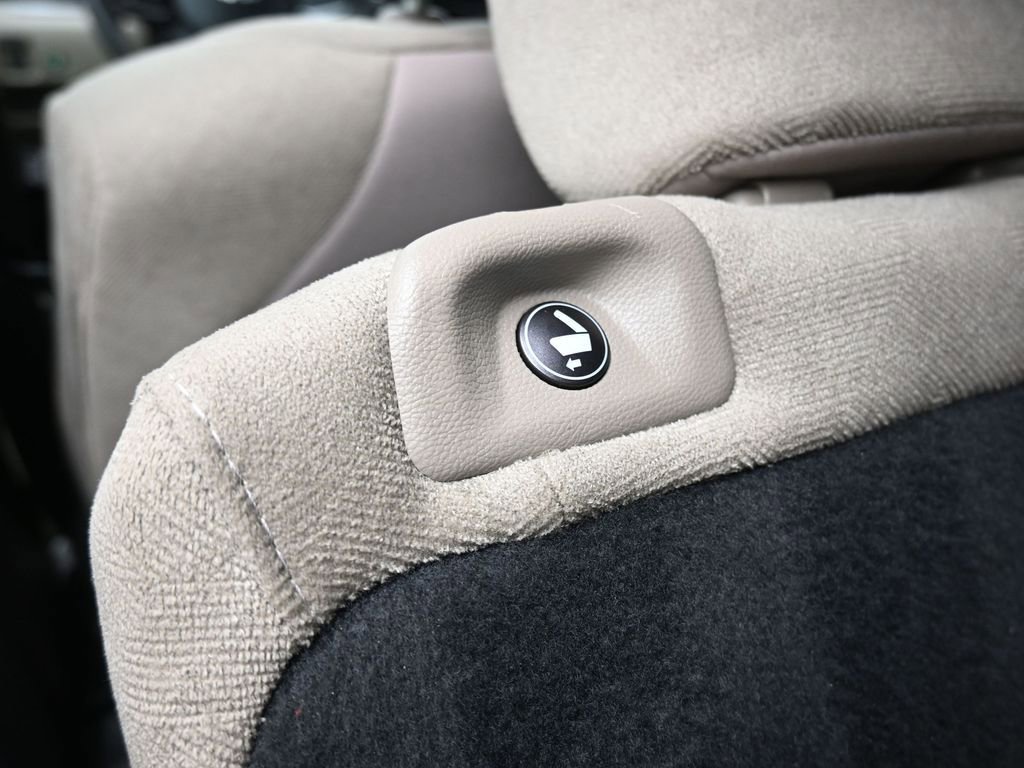 Used 2020 Honda Pilot EX image 37