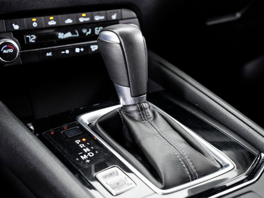 Used 2019 MAZDA CX-5 Touring image 19