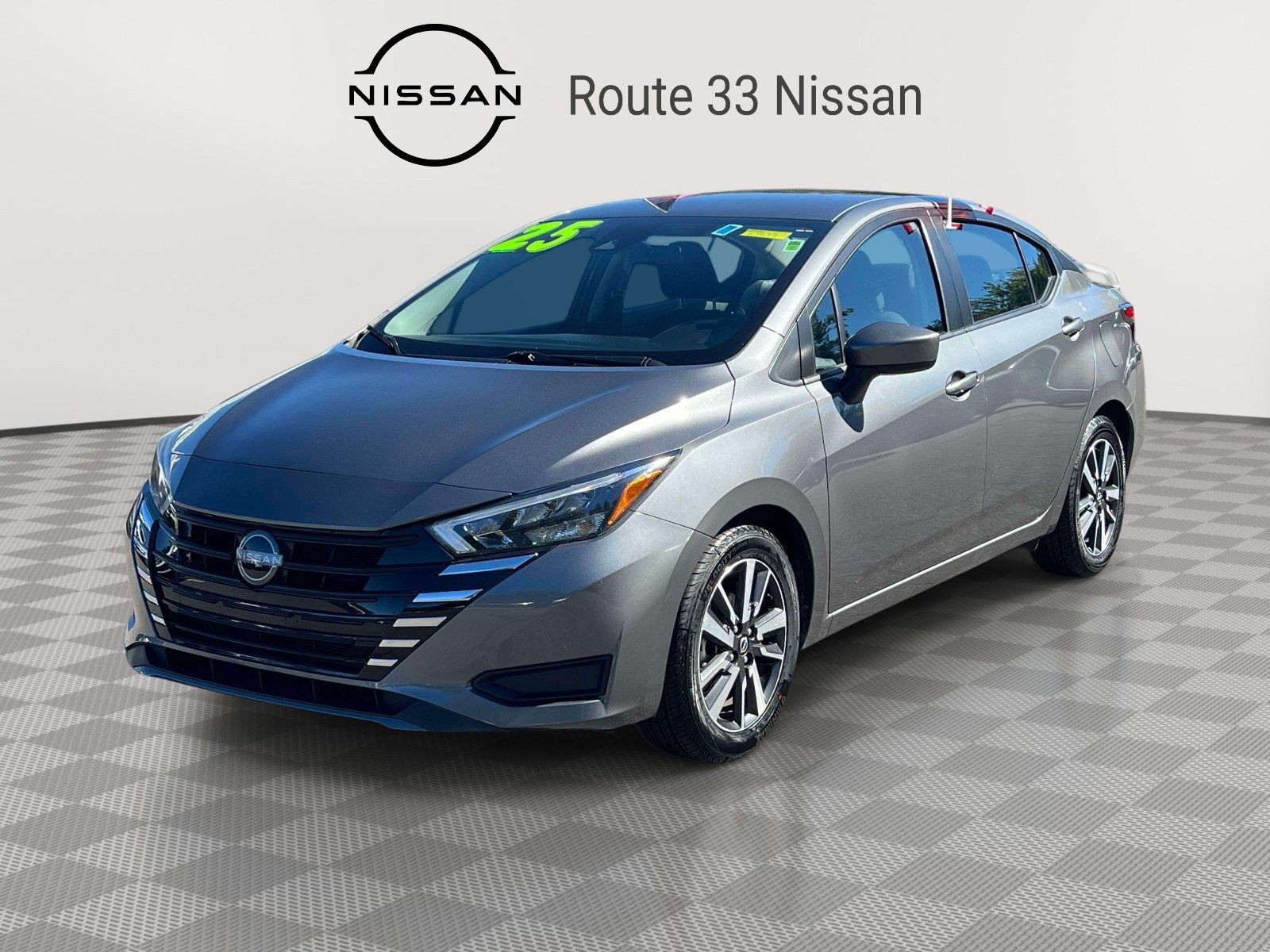 Used 2025 Nissan Versa SV FWD image 2