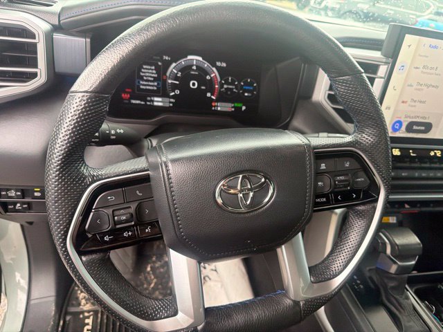 Used 2024 Toyota Tundra Platinum AWD/4WD image 33