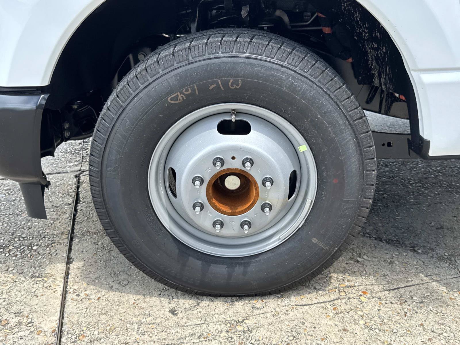 New 2026 Ford F350 XL RWD image 3